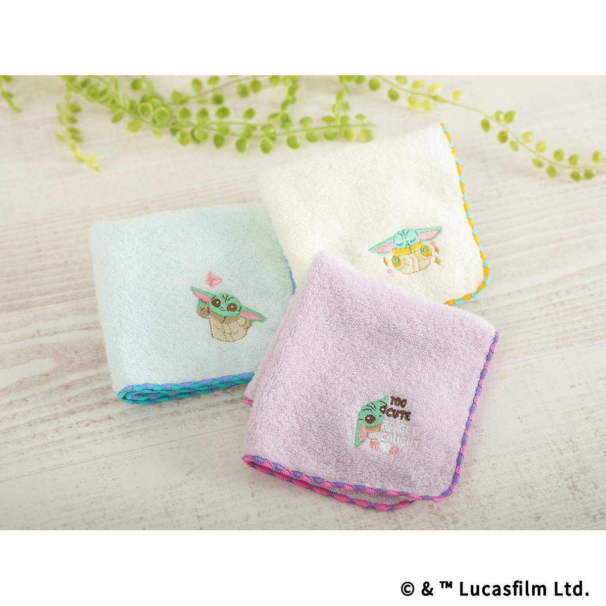GROGU CUTEST IN THE GALAXY 刺繍ミニタオル ブルー